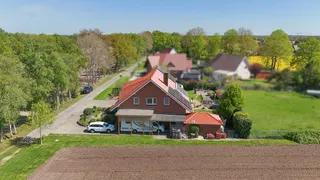 Ein Traum von Privatsphäre im Grünen: Wunderschönes Ein- / Zweifamilienhaus in ruhiger Sackgassenendlage direkt am Feld in Groß Hesepe! Bild 6