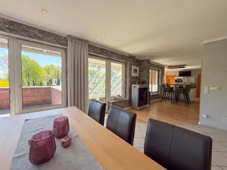 Ein Traum von Privatsphäre im Grünen: Wunderschönes Ein- / Zweifamilienhaus in ruhiger Sackgassenendlage direkt am Feld in Groß Hesepe! Bild 22