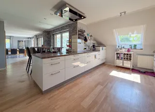 Ein Traum von Privatsphäre im Grünen: Wunderschönes Ein- / Zweifamilienhaus in ruhiger Sackgassenendlage direkt am Feld in Groß Hesepe! Bild 29