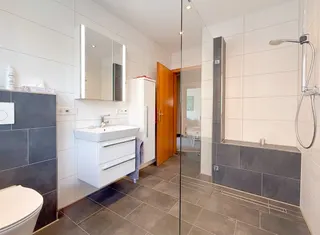 Lingen - Strootgebiet: Vielseitiges Zweifamilienhaus – Perfekt für Eigennutzung und/oder Vermietung! Bild 10