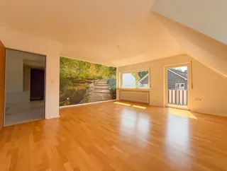 Großzügige Doppelhaushälfte als Wohnungseigentum in einzigartiger Lage direkt am Kanal – Ein seltenes Wohnerlebnis! Bild 23