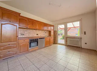 Großzügige Doppelhaushälfte als Wohnungseigentum in einzigartiger Lage direkt am Kanal – Ein seltenes Wohnerlebnis! Bild 12