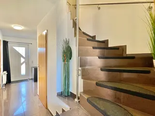 VERKAUFT: Starke Einziehungskraft: Reihenmittelhaus mit Garage, Sonnengarten, Einbauküche und 3 Schlafzimmern in Diepholz! Bild 23