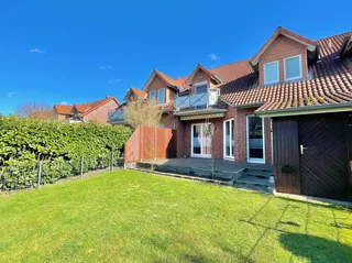 VERKAUFT: Starke Einziehungskraft: Reihenmittelhaus mit Garage, Sonnengarten, Einbauküche und 3 Schlafzimmern in Diepholz! Bild 7