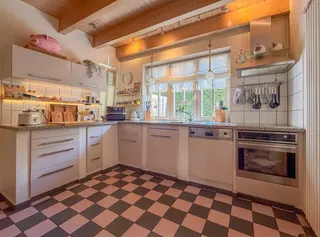 Altenlingen Heuberge: Einzigartiges Architektenhaus auf großzügigem Erbpachtgrundstück! Bild 35