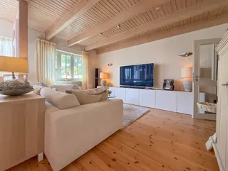 Altenlingen Heuberge: Einzigartiges Architektenhaus auf großzügigem Erbpachtgrundstück! Bild 26