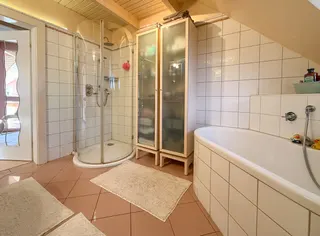 Altenlingen Heuberge: Einzigartiges Architektenhaus auf großzügigem Erbpachtgrundstück! Bild 47