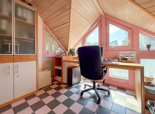 Altenlingen Heuberge: Einzigartiges Architektenhaus auf großzügigem Erbpachtgrundstück! Bild 45