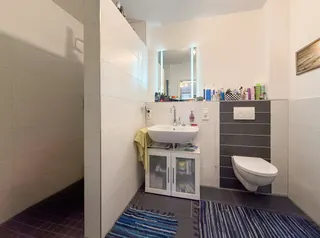 Zentraler geht's nicht: Maisonettewohnung mit Tiefgaragenstellplatz in direkter Innenstadtlage zu verkaufen! Bild 9