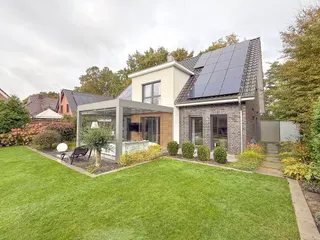 Traumlage in Schüttorf: Exklusives und junges Einfamilienhaus mit vielen Extras direkt am Quendorfer See zu verkaufen! Bild 4
