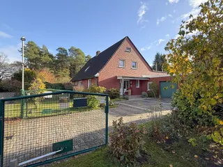 Idyllisch leben in fast Alleinlage: Gepflegte Doppelhaushälfte mit Pelletheizung uvm.! Bild 1