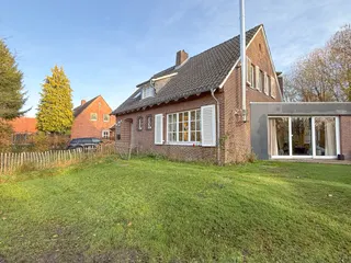 Charme trifft Moderne – liebevoll saniertes Einfamilienhaus in Bad Bentheim! Bild 5