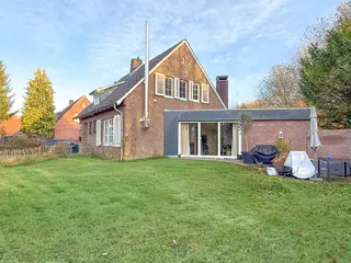 Charme trifft Moderne – liebevoll saniertes Einfamilienhaus in Bad Bentheim! Bild 1
