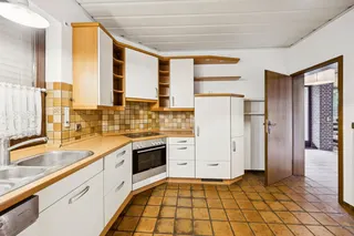 Lingen - Holthausen: Besonderes Einfamilienhaus mit Ausbaureserve - bis zu 6 Schlafzimmer möglich! Bild 19