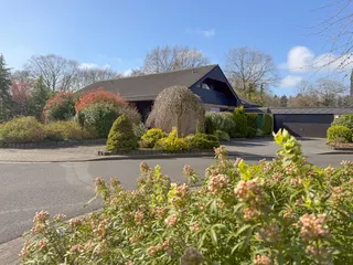 Lingen - Holthausen: Besonderes Einfamilienhaus mit Ausbaureserve - bis zu 6 Schlafzimmer möglich! Bild 4