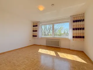 Wohnen am Telgenkampsee: Gepflegte und großzügige Wohnung mit Aufzug & TG-Stellplatz! Bild 7