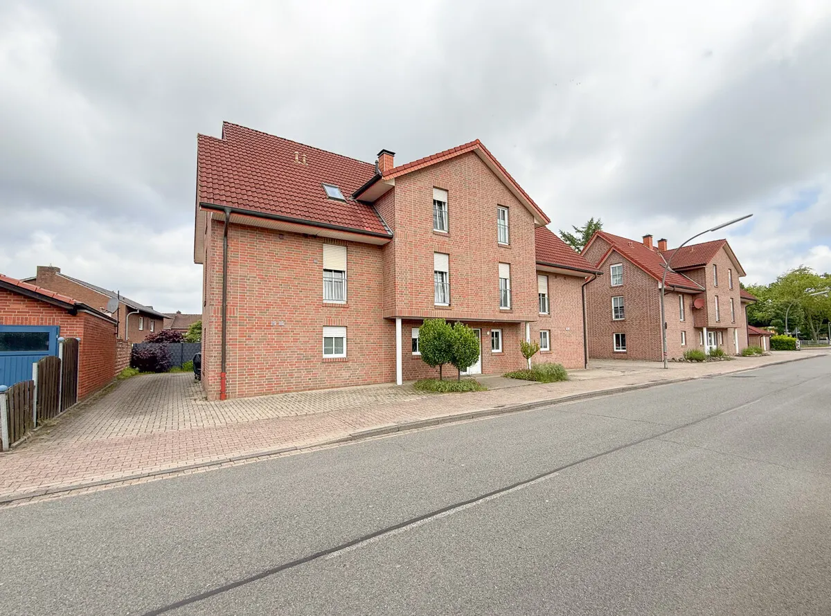 Lingen - Innenstadt: Maisonette-Wohnung mit Balkon und Stellplatz zu verkaufen!