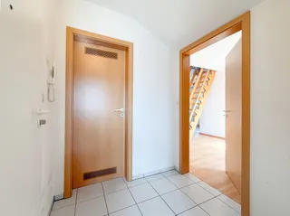Lingen - Innenstadt: Maisonette-Wohnung mit Balkon und Stellplatz zu verkaufen! Bild 3