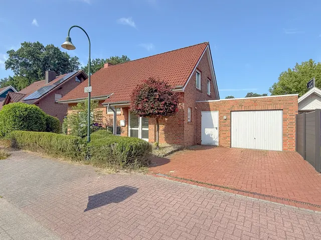 Familienglück in begehrter Sackgassenlage: Einfamilienhaus mit viel Platz in Lingen - Darme!