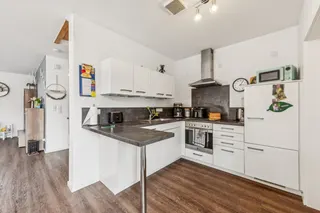 Kompakt, modern, energieeffizient: Junges Einfamilienhaus mit 3 Schlafzimmern zu kaufen! Baujahr 2015 Bild 10