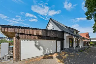 Einziehen statt bauen – saniertes Einfamilienhaus auf großzügigem Grundstück in Lingen (Ems)! Bild 3