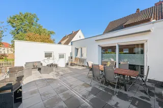Alt trifft Neu: Doppelhaushälfte mit modernem Anbau und viel Potential zu verkaufen! Bild 5