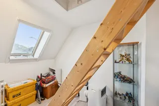 Alt trifft Neu: Doppelhaushälfte mit modernem Anbau und viel Potential zu verkaufen! Bild 18