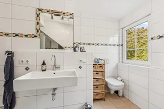 Wohnen in Bestlage: Großzügige und exklusive DHH mit Einliegerwohnung und idyllischem Garten in einzigartiger Innenstadtlage! Bild 33