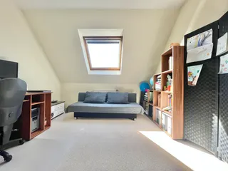 Doppelhaushälfte mit 3 Schlafzimmern, Einbauküche, Carport und sonnigem Grundstück sucht neue Eigentümer in Langen! Bild 22
