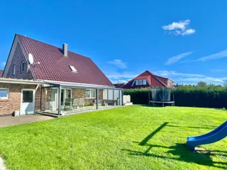 VERKAUFT: Jetzt Dach über Kopf verlieben: Junges EFH mit exkl. Sommergarten im Kapitänsviertel von Papenburg! Bild 9
