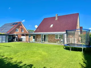 VERKAUFT: Jetzt Dach über Kopf verlieben: Junges EFH mit exkl. Sommergarten im Kapitänsviertel von Papenburg! Bild 6