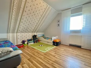 VERKAUFT: Jetzt Dach über Kopf verlieben: Junges EFH mit exkl. Sommergarten im Kapitänsviertel von Papenburg! Bild 26
