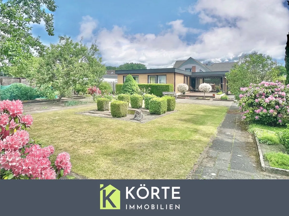 Bungalow mit Vollkeller, Garage u. Carport auf 1.176 qm sonnigem Grundstück mit parkähnlichem Garten in Lingen - Gauerbach!