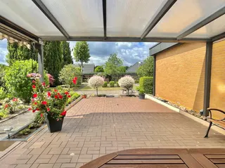 Bungalow mit Vollkeller, Garage u. Carport auf 1.176 qm sonnigem Grundstück mit parkähnlichem Garten in Lingen - Gauerbach! Bild 8