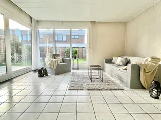 Provisionsfrei!! Architektonisch eindrucksvolles Einfamilienhaus / Reihenendhaus mit Garten, Sommergarten, Garage u. Teilkeller im Zentrum von Lingen! Bild 13