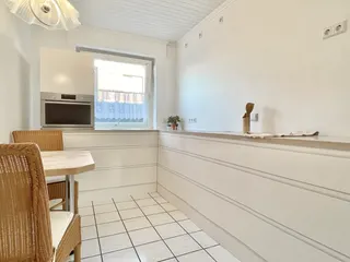 Provisionsfrei!! Architektonisch eindrucksvolles Einfamilienhaus / Reihenendhaus mit Garten, Sommergarten, Garage u. Teilkeller im Zentrum von Lingen! Bild 20