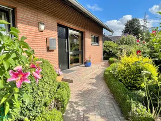 Haus am See: Großzügiges Einfamilienhaus mit idyllischem Garten und der Möglichkeit ebenerdig zu wohnen! Bild 15
