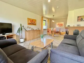 Haus am See: Großzügiges Einfamilienhaus mit idyllischem Garten und der Möglichkeit ebenerdig zu wohnen! Bild 17