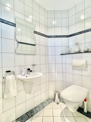 Einziehen und Wohlfühlen: Gepflegtes Einfamilienhaus mit bis zu 5 Schlafzimmern in ruhiger Wohnlage von Lingen - Brögbern! Bild 19