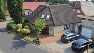 Wohlfühloase in Lingen-Laxten: Gepflegtes Einfamilienhaus mit idyllischem Garten und der Möglichkeit ebenerdig zu wohnen! Bild 4
