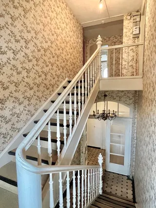 Absolute Rarität: Historisches und großzügiges Wohnhaus mit zwei Gewerbehallen zu verkaufen! Fördergelder möglich! Bild 18