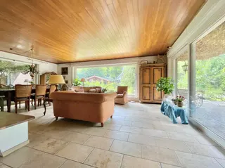 Umgeben von Natur - Wohnen im Grünen: Bungalow auf 1.550 qm großem Südgrundstück zu verkaufen! Bild 15