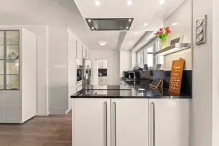 Exklusive und moderne Penthouse-Wohnung mit Aufzug über den Dächern von Lingen zu verkaufen: Direkt einziehen und wohlfühlen! Bild 9