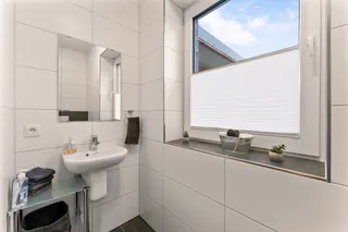 Alles auf einer Ebene: Neuwertiger und gepflegter Bungalow mit vielen Highlights und Platz für Ihr Wohnmobil zu verkaufen! Bild 9