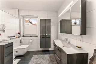 Alles auf einer Ebene: Neuwertiger und gepflegter Bungalow mit vielen Highlights und Platz für Ihr Wohnmobil zu verkaufen! Bild 7