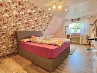 Ob als 3-Familienhaus, Kapitalanlage oder Baugrundstück - hier ist alles möglich! Zwei Wohnhäuser auf großem Grundstück in Lingen Damaschke! Bild 24