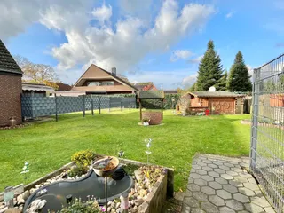 Ob als 3-Familienhaus, Kapitalanlage oder Baugrundstück - hier ist alles möglich! Zwei Wohnhäuser auf großem Grundstück in Lingen Damaschke! Bild 10