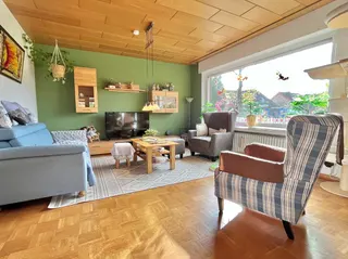 Ob als 3-Familienhaus, Kapitalanlage oder Baugrundstück - hier ist alles möglich! Zwei Wohnhäuser auf großem Grundstück in Lingen Damaschke! Bild 16