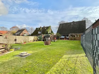 Ob als 3-Familienhaus, Kapitalanlage oder Baugrundstück - hier ist alles möglich! Zwei Wohnhäuser auf großem Grundstück in Lingen Damaschke! Bild 11