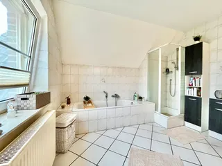 Schöne Doppelhaushälfte mit drei Schlafzimmern und pflegeleichtem Garten in zentraler und ruhiger Wohnlage von Fürstenau! Bild 23